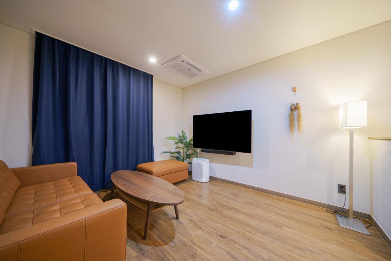 גייאונגג'ו Mtm Family Hotel מראה חיצוני תמונה
